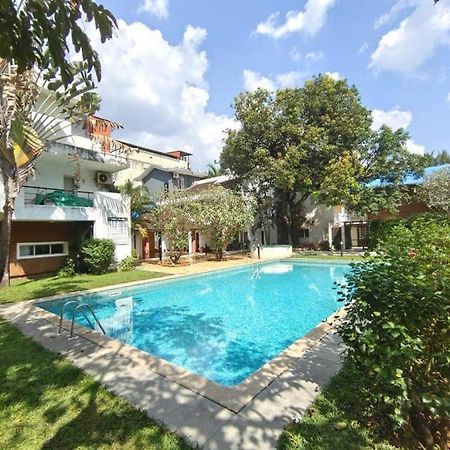 Villa M - Solitude 2 Candolim Goa 3Bhk, Pool Facing, Near Beach, Free Breakfast, Free Wifi And Prime Location Exterior photo