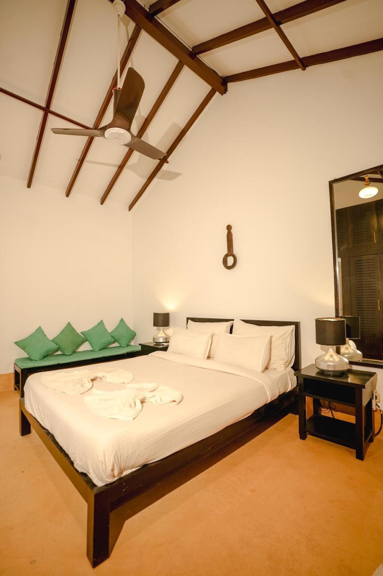 Villa M - Solitude 2 Candolim Goa 3Bhk, Pool Facing, Near Beach, Free Breakfast, Free Wifi And Prime Location Exterior photo
