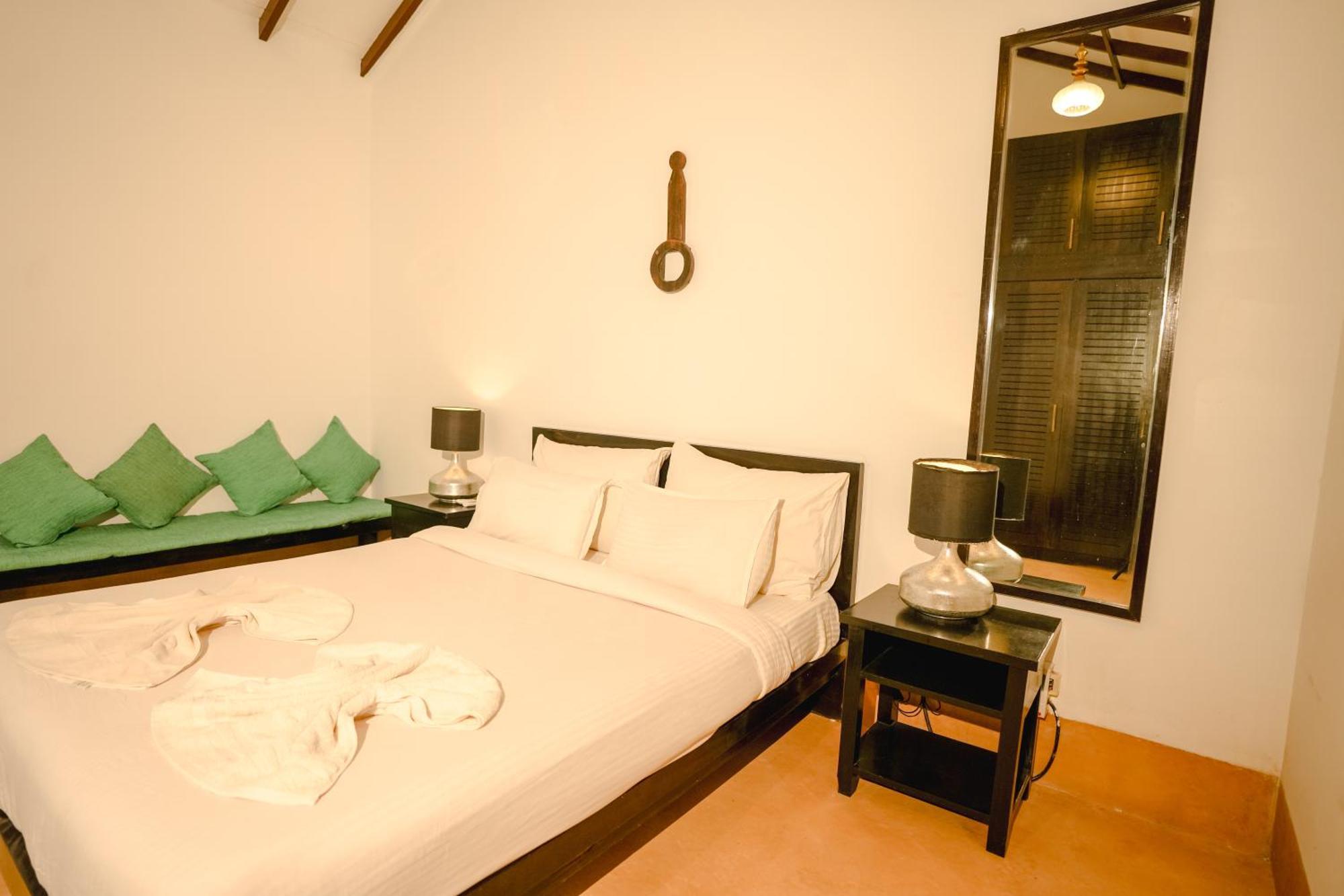 Villa M - Solitude 2 Candolim Goa 3Bhk, Pool Facing, Near Beach, Free Breakfast, Free Wifi And Prime Location Exterior photo